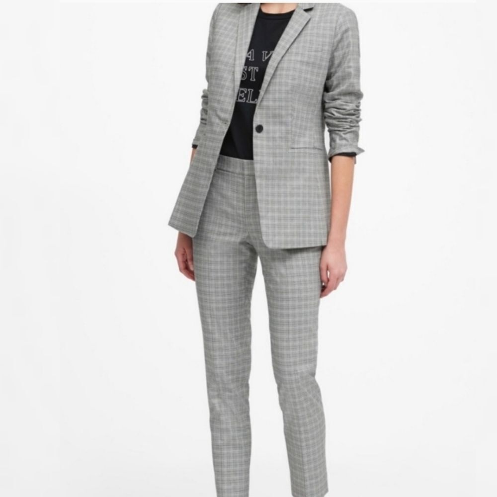 Banana Republic Gray Plaid Avery Cropped Ankle PANTS ONLY Size 12 NWT